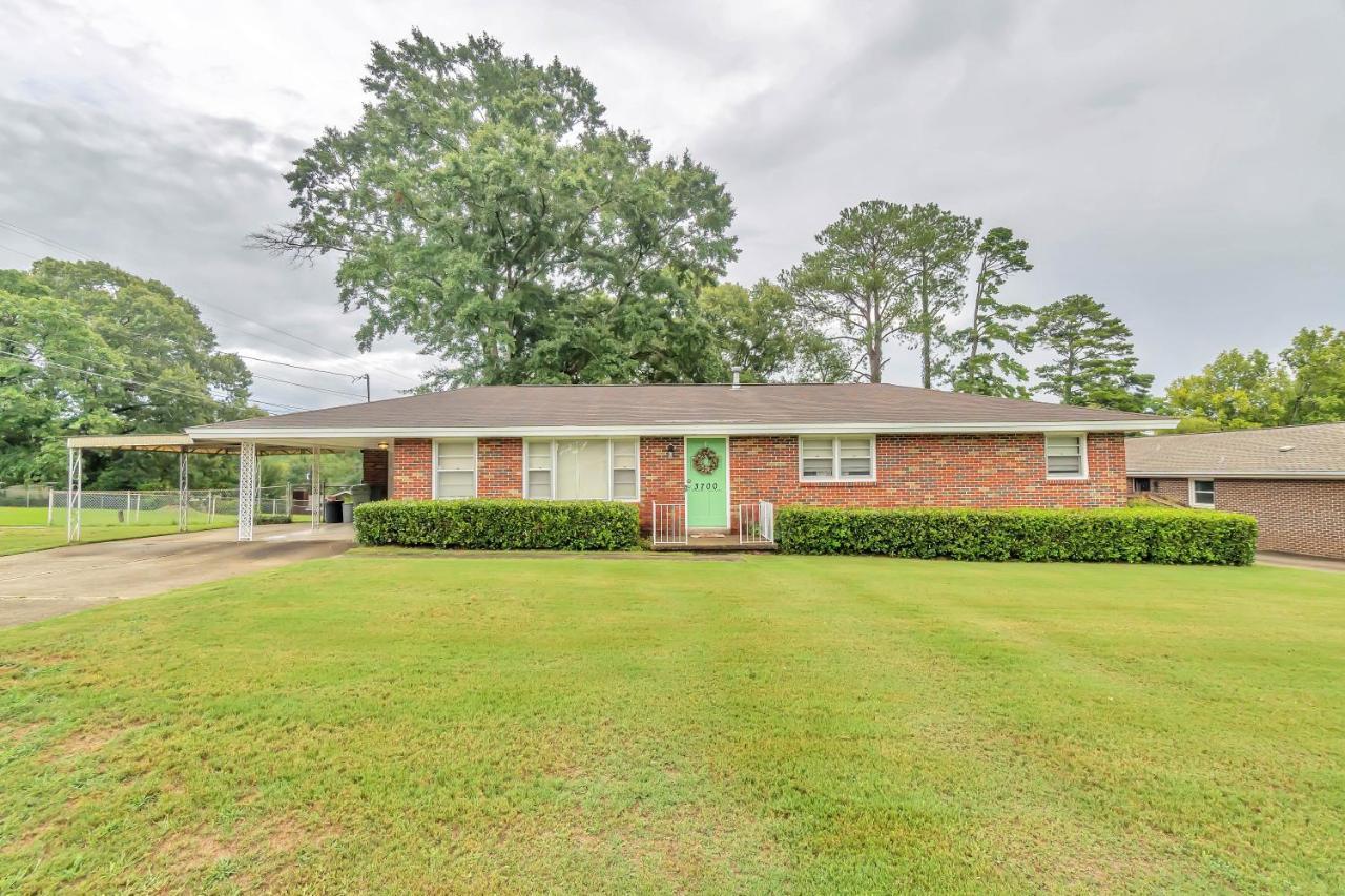 Capital City Eagle'S Nest - Pool Table - Pet Friendly - 6 Beds Villa Montgomery Exterior photo